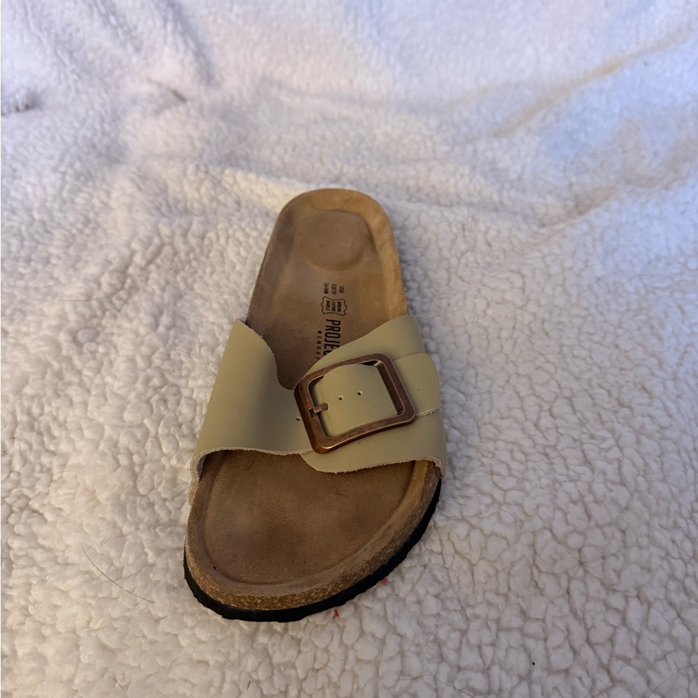 Project Classic Women's Cream Sandals - Picture 4 of 7